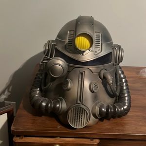 T-51b fallout helmet. From fallout 76 release.